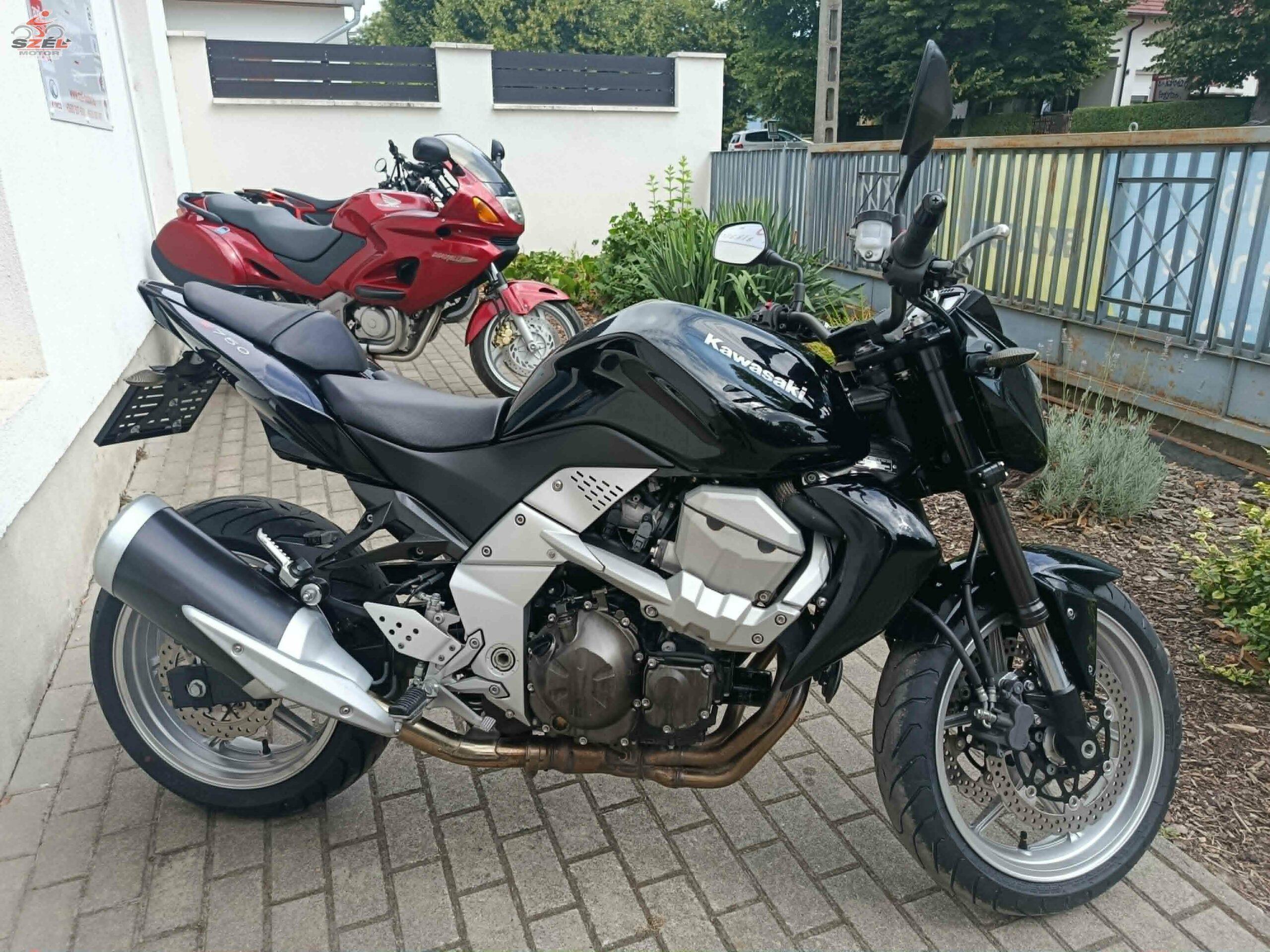 Kawasaki Z750 (2007)
